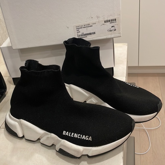 BALENCIAGA BLACK AND WHITE SOCK SNEAKER - Picture 2 of 8